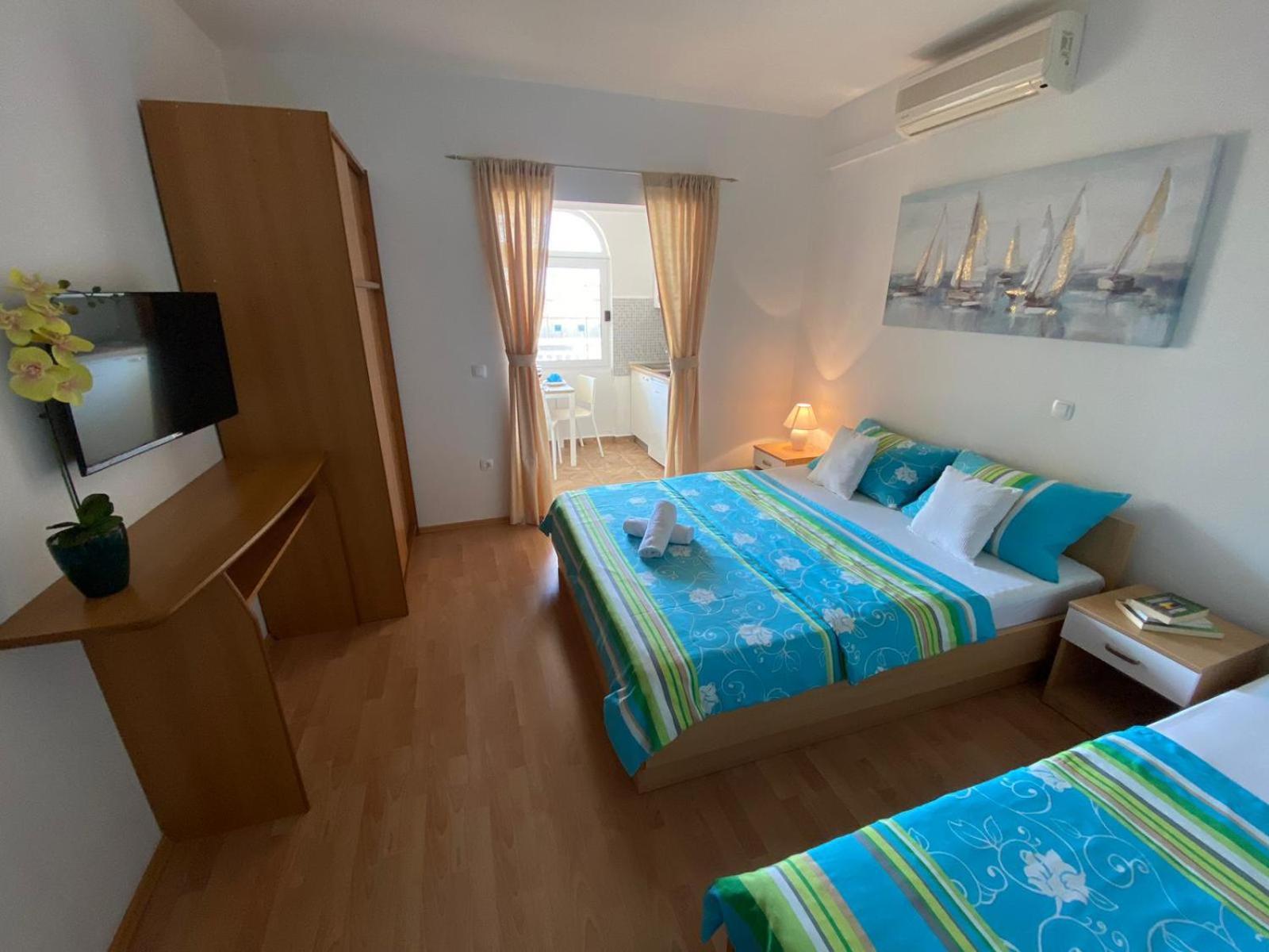 Apartments Kovac ماكارسكا الغرفة الصورة