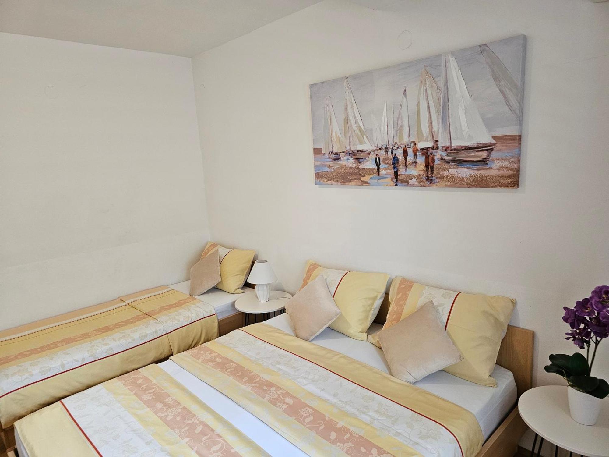 Apartments Kovac ماكارسكا الغرفة الصورة