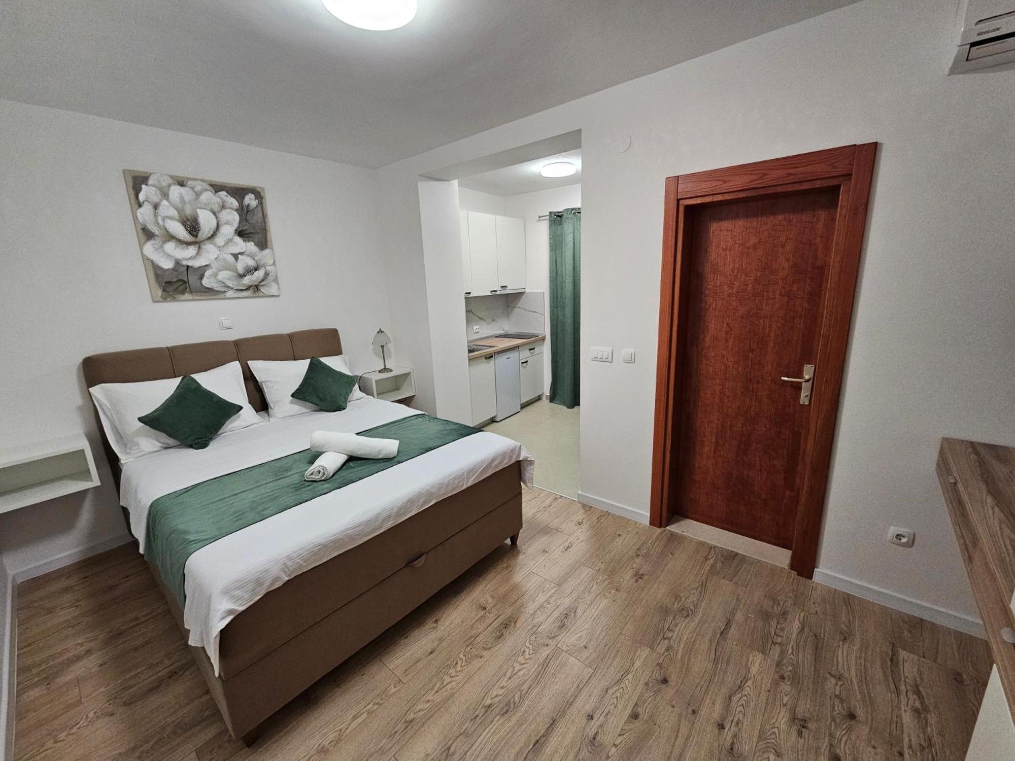 Apartments Kovac ماكارسكا المظهر الخارجي الصورة